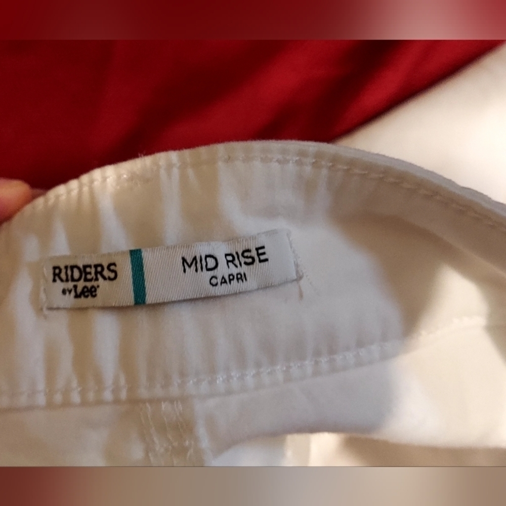 RIDERS by Lee women's capri slimming stretch MID Rise size 16 M - Picture 11 of 12